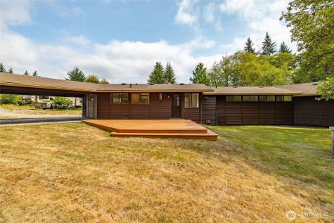 16694 Mountain View Road Mount Vernon WA 98274