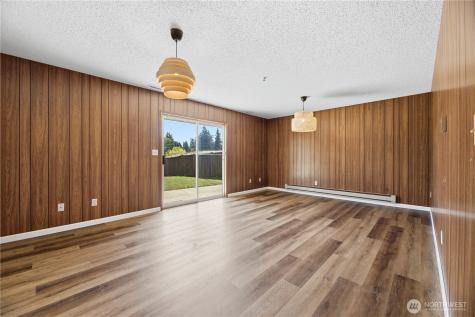10715 111th Avenue SW Tacoma WA 98498