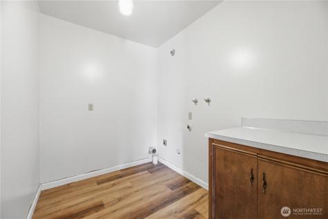 10715 111th Avenue SW Tacoma WA 98498