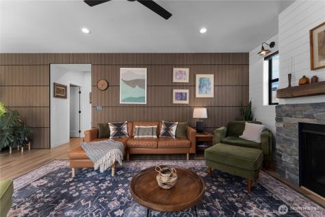 485 Hidden Lane Chelan WA 98816