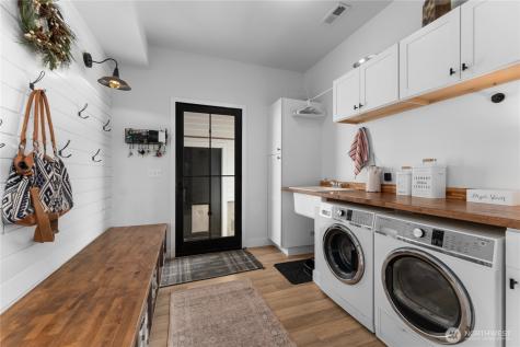 485 Hidden Lane Chelan WA 98816