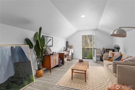 485 Hidden Lane Chelan WA 98816