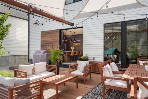 485 Hidden Lane Chelan WA 98816