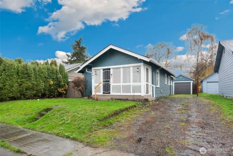 283 18th Avenue Longview WA 98632