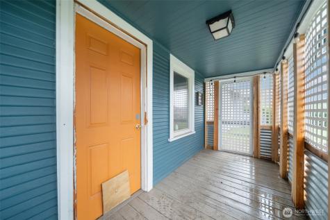 283 18th Avenue Longview WA 98632
