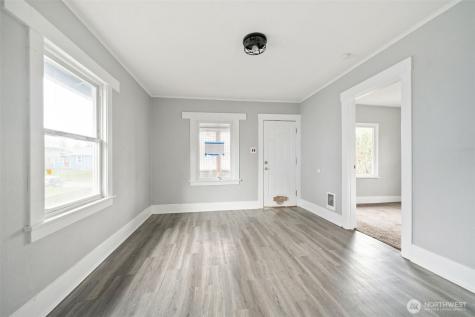 283 18th Avenue Longview WA 98632