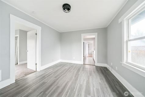 283 18th Avenue Longview WA 98632