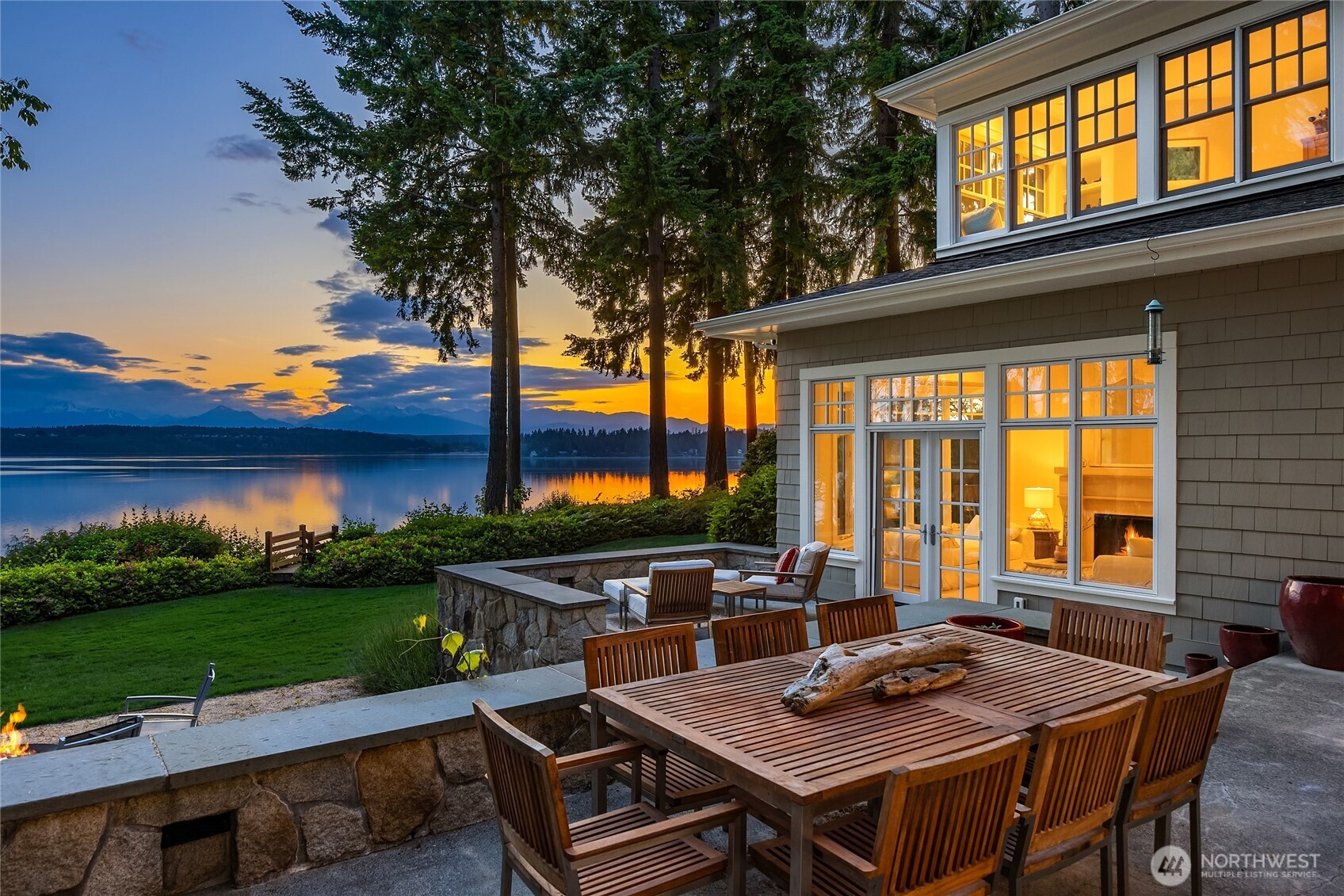 13401 Manzanita Road NE Bainbridge Island WA 98110