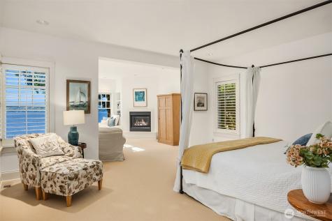 13401 Manzanita Road NE Bainbridge Island WA 98110