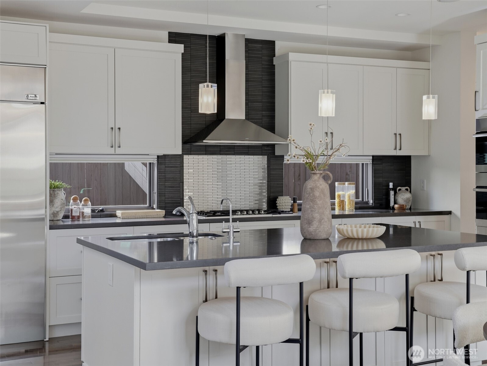 719 99th Avenue NE Bellevue WA 98004
