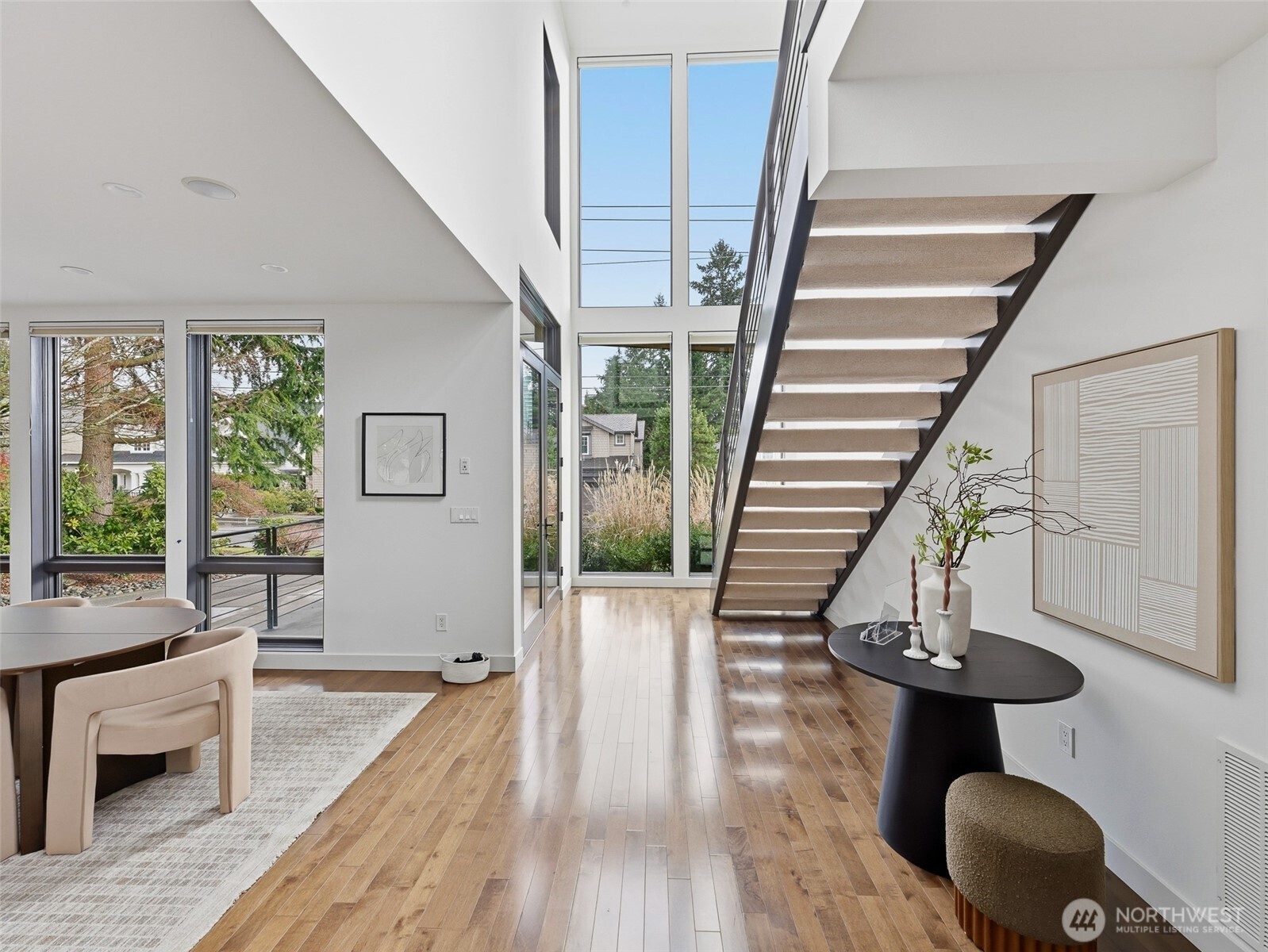719 99th Avenue NE Bellevue WA 98004