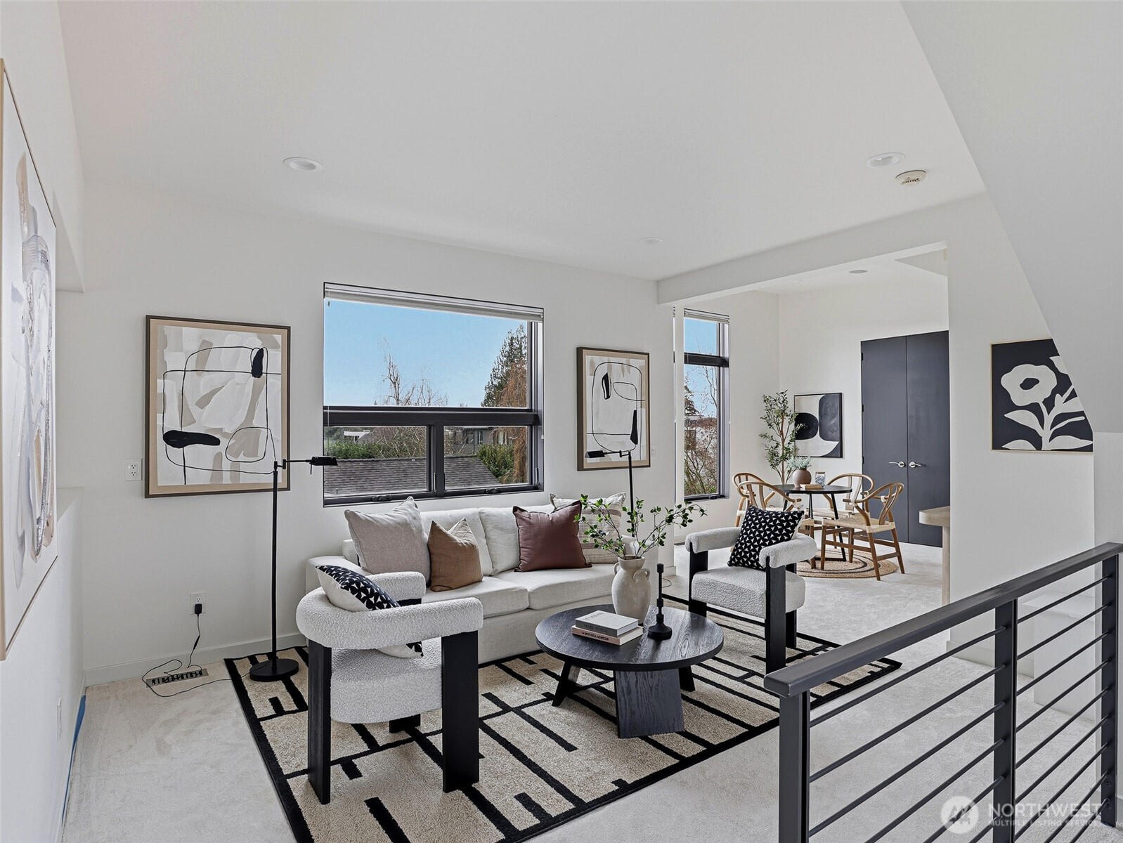 719 99th Avenue NE Bellevue WA 98004