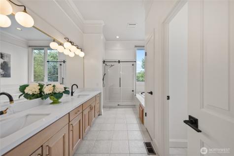 5403 154th Avenue SE Bellevue WA 98006