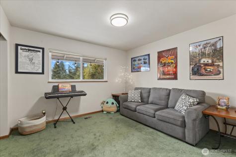17151 SE Petrovitsky Road Renton WA 98058