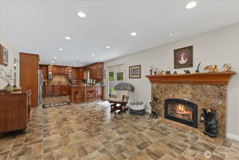 17151 SE Petrovitsky Road Renton WA 98058