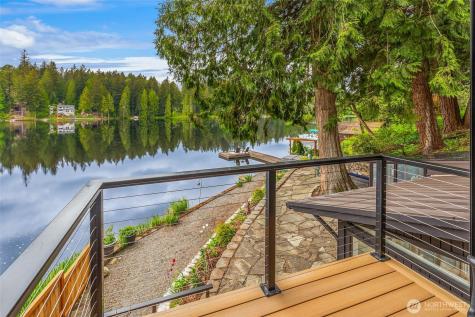 3235 E Ames Lake Drive NE Redmond WA 98053