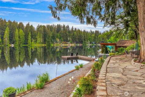 3235 E Ames Lake Drive NE Redmond WA 98053
