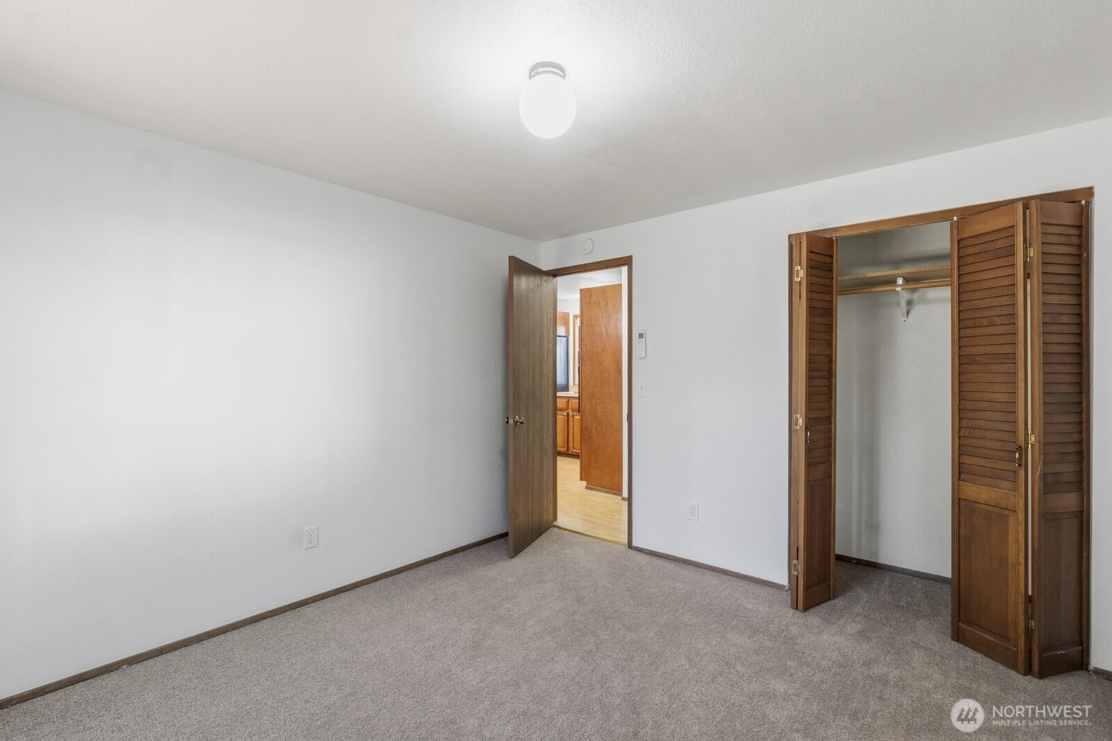 7651 Redstart Drive SE Olympia WA 98513