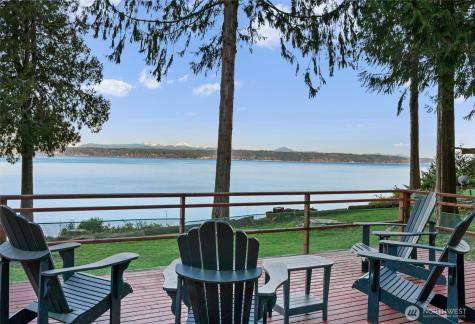 2153 Highland Drive Camano Island WA 98282