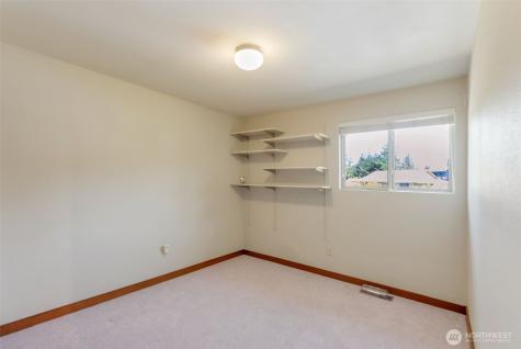 15733 SE 175th Place Renton WA 98058