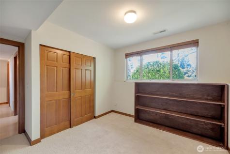 15733 SE 175th Place Renton WA 98058