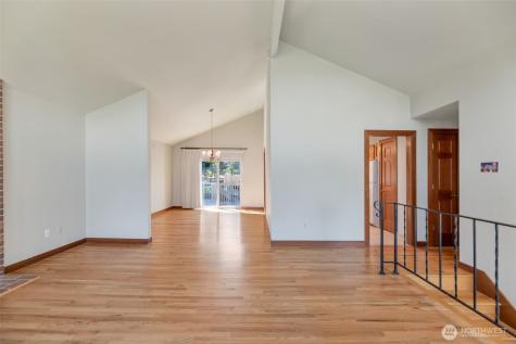 15733 SE 175th Place Renton WA 98058