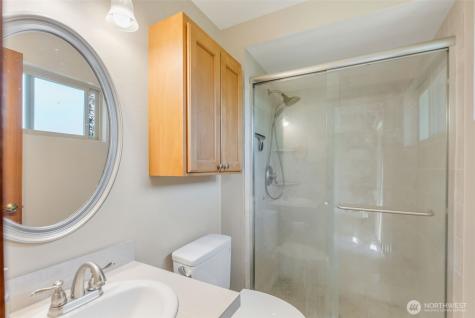 15733 SE 175th Place Renton WA 98058