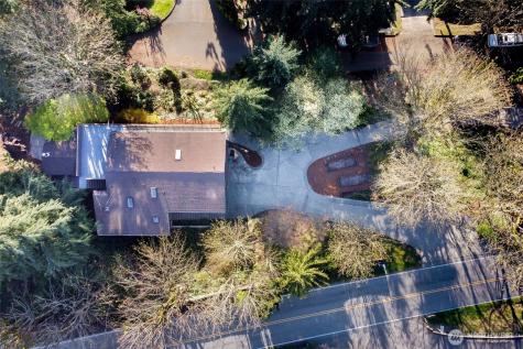 28611 16th Avenue S Federal Way WA 98003