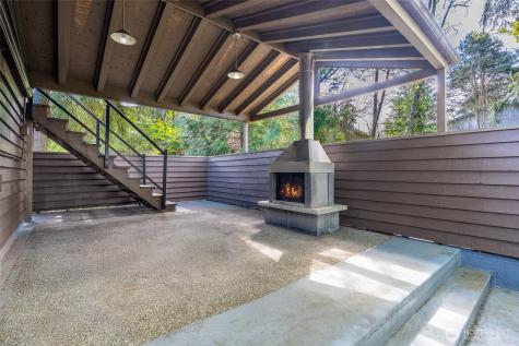 28611 16th Avenue S Federal Way WA 98003