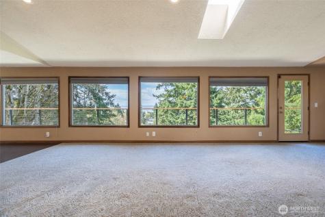 28611 16th Avenue S Federal Way WA 98003