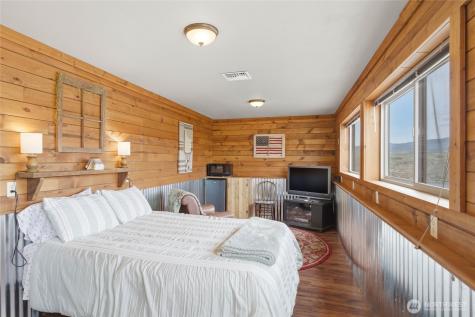 240 Little Butte Ranch Road Chelan WA 98816