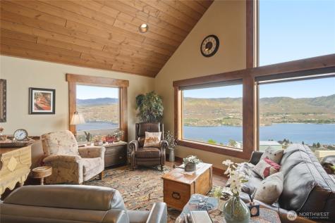 240 Little Butte Ranch Road Chelan WA 98816