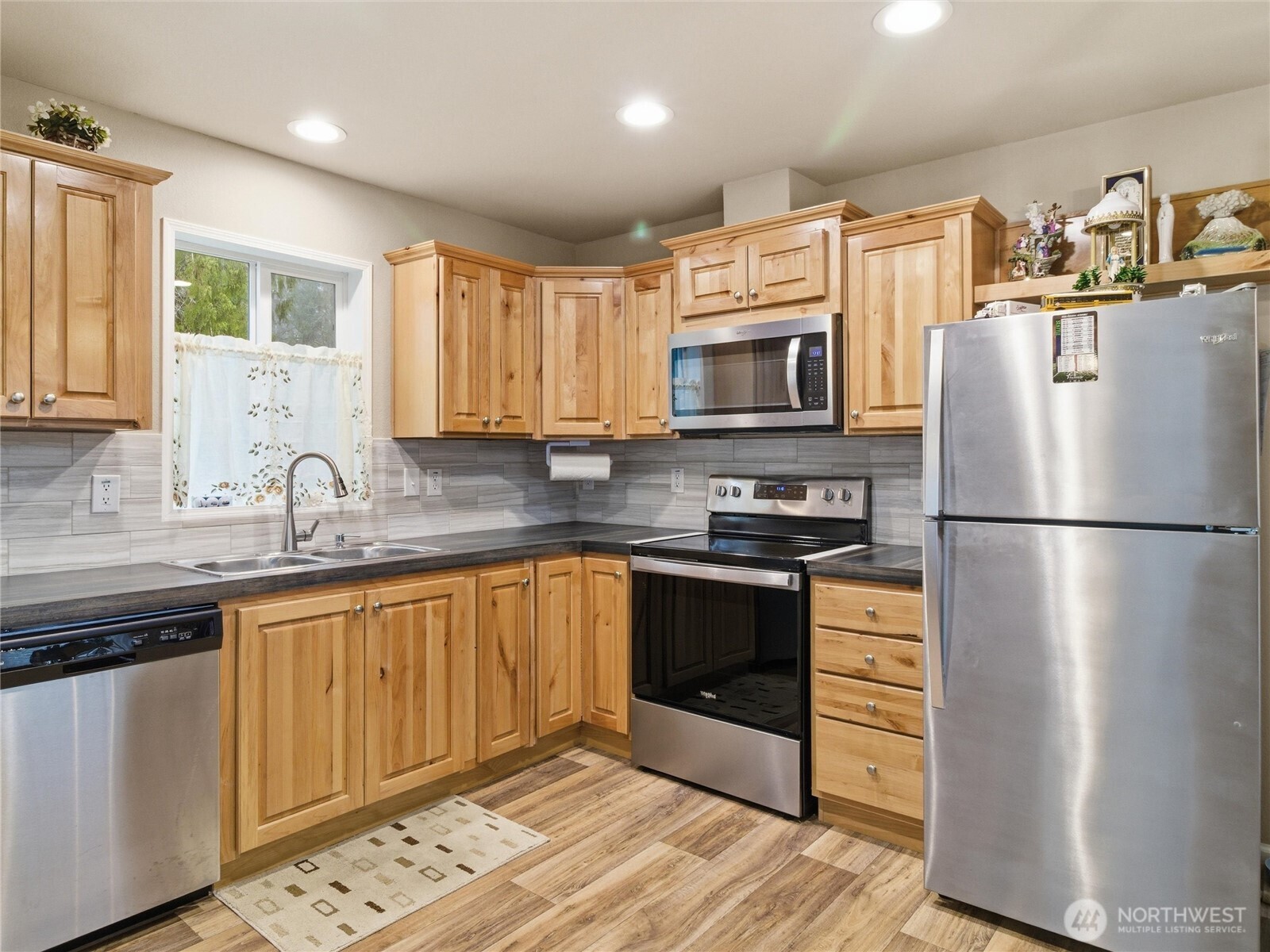 50 SE Foxglove Court Shelton WA 98584