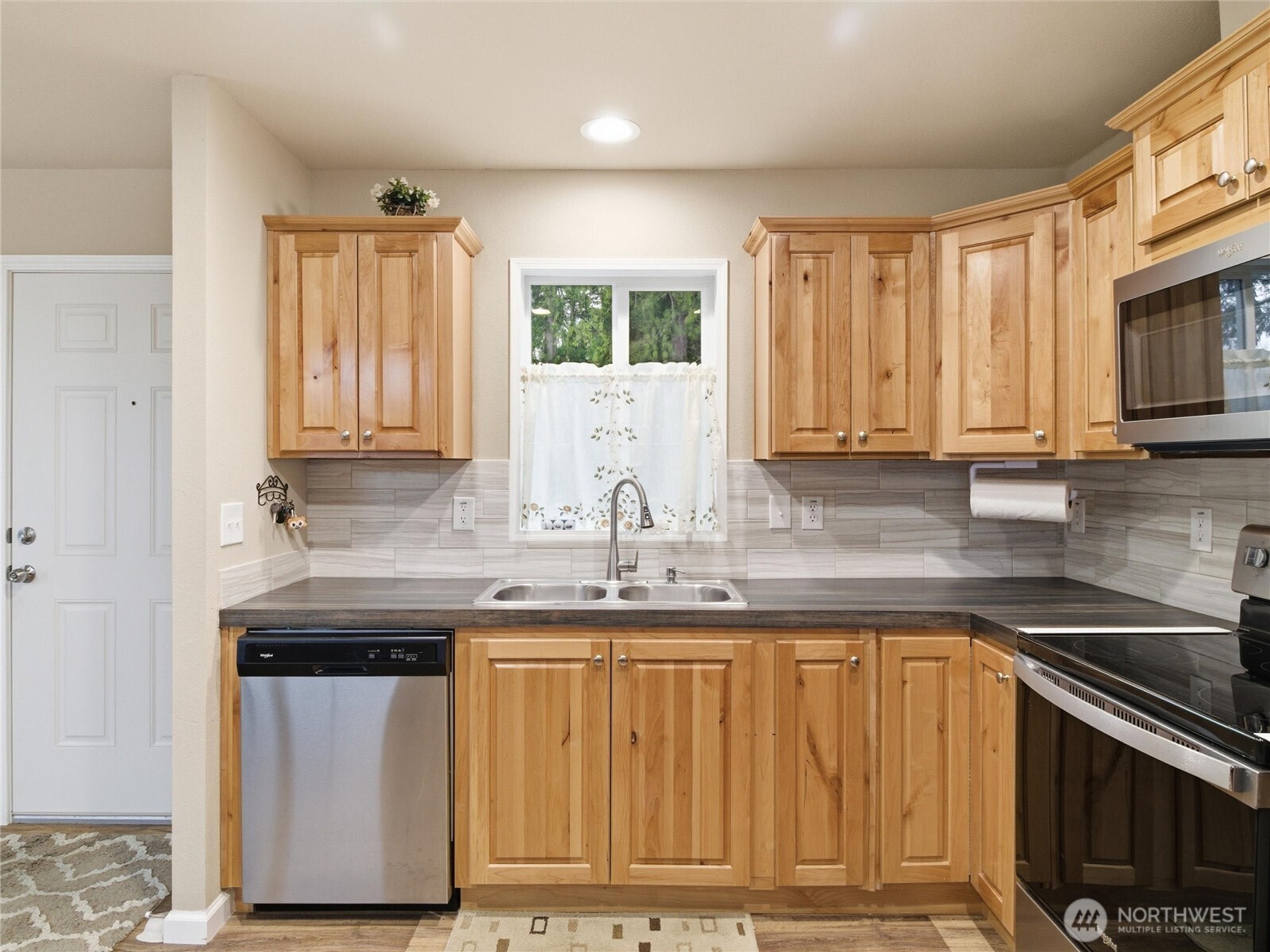 50 SE Foxglove Court Shelton WA 98584