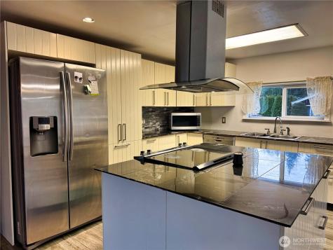 6413 123rd Avenue SE Snohomish WA 98290