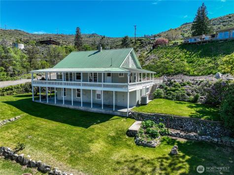 222 Millard Road Chelan WA 98816