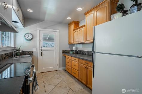 222 Millard Road Chelan WA 98816