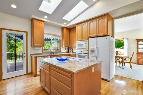 11731 108th Street NE Lake Stevens WA 98258