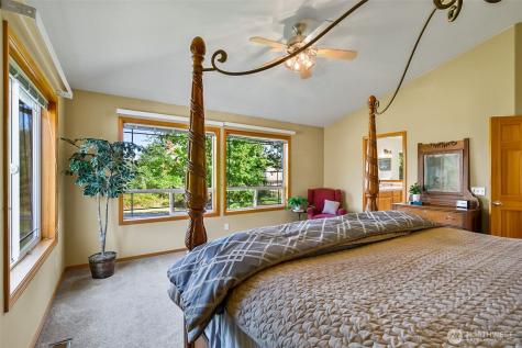 11731 108th Street NE Lake Stevens WA 98258