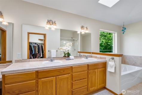 11731 108th Street NE Lake Stevens WA 98258