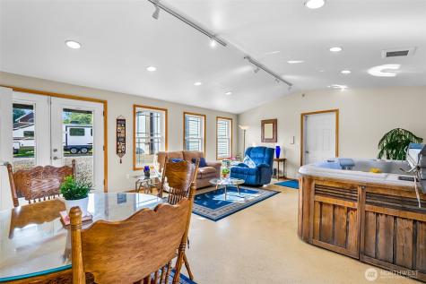 11731 108th Street NE Lake Stevens WA 98258