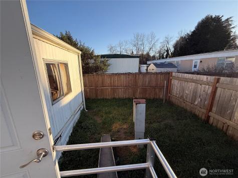8504 37th Street Court E Puyallup WA 98371