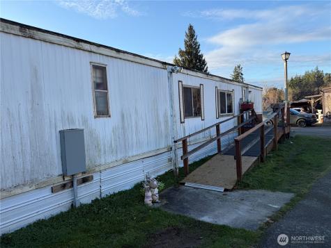 8504 37th Street Court E Puyallup WA 98371