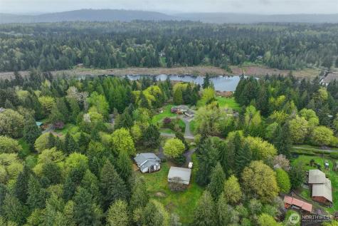 8924 W Meadow Lake Drive Snohomish WA 98290