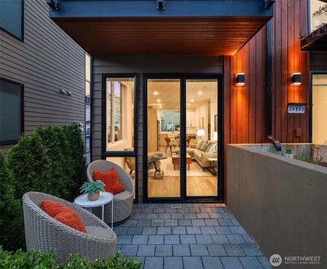 3406 34th Avenue W Seattle WA 98199