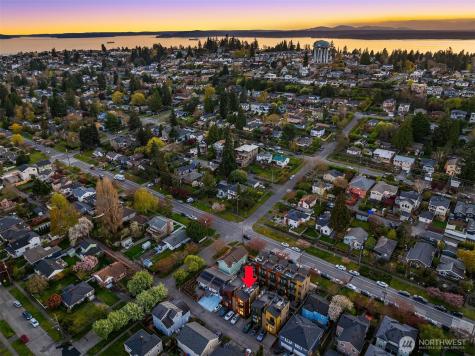 3406 34th Avenue W Seattle WA 98199