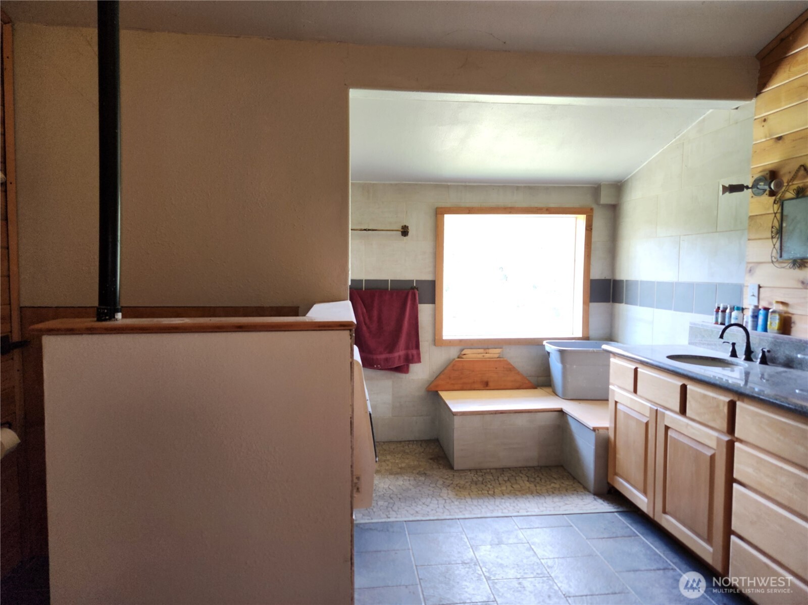 363 Sheridan Road Republic WA 99166