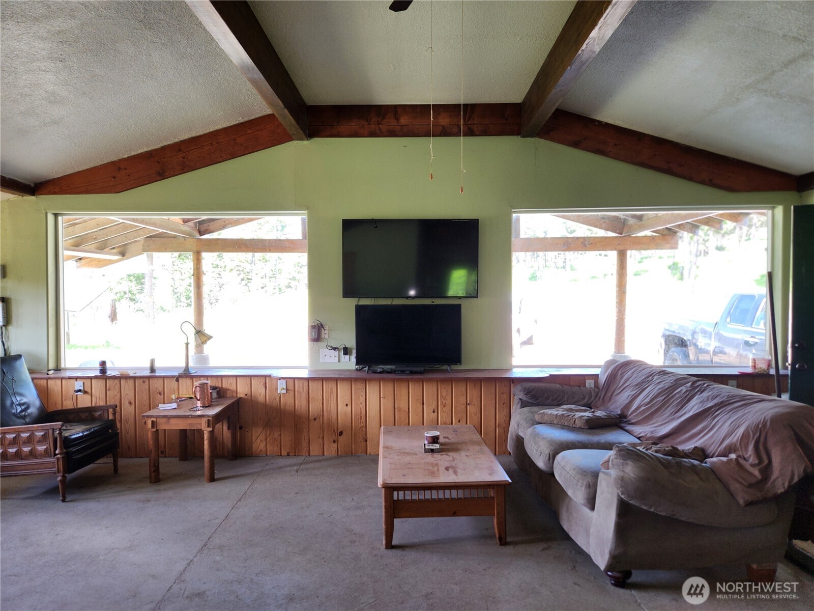 363 Sheridan Road Republic WA 99166