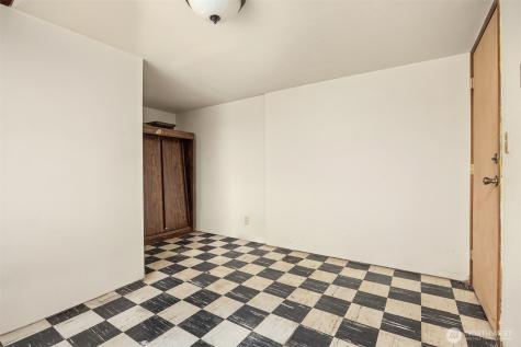 5919 19th Avenue S Seattle WA 98108