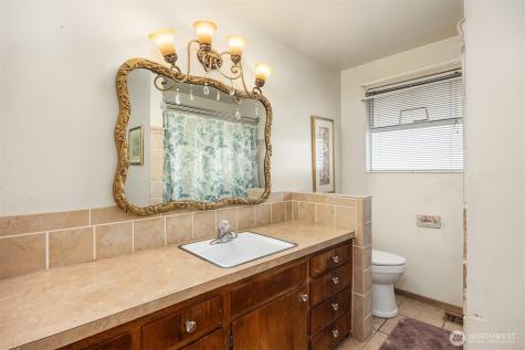 5919 19th Avenue S Seattle WA 98108